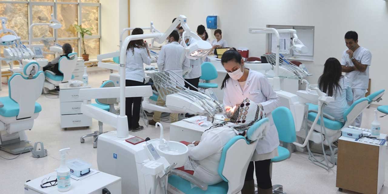 NEÜ Diş Hekimliği Fakültesi Türkiye İlki Başardı