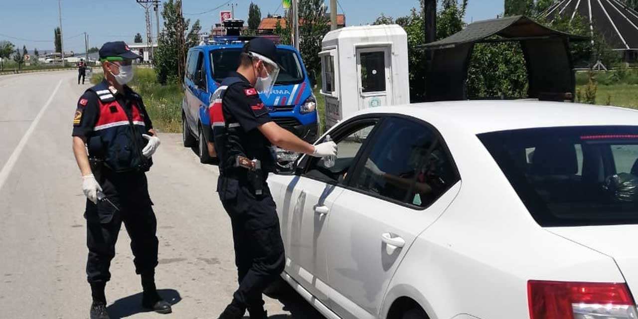 Konya'da kurala uyana şeker kolonya uymayana ceza