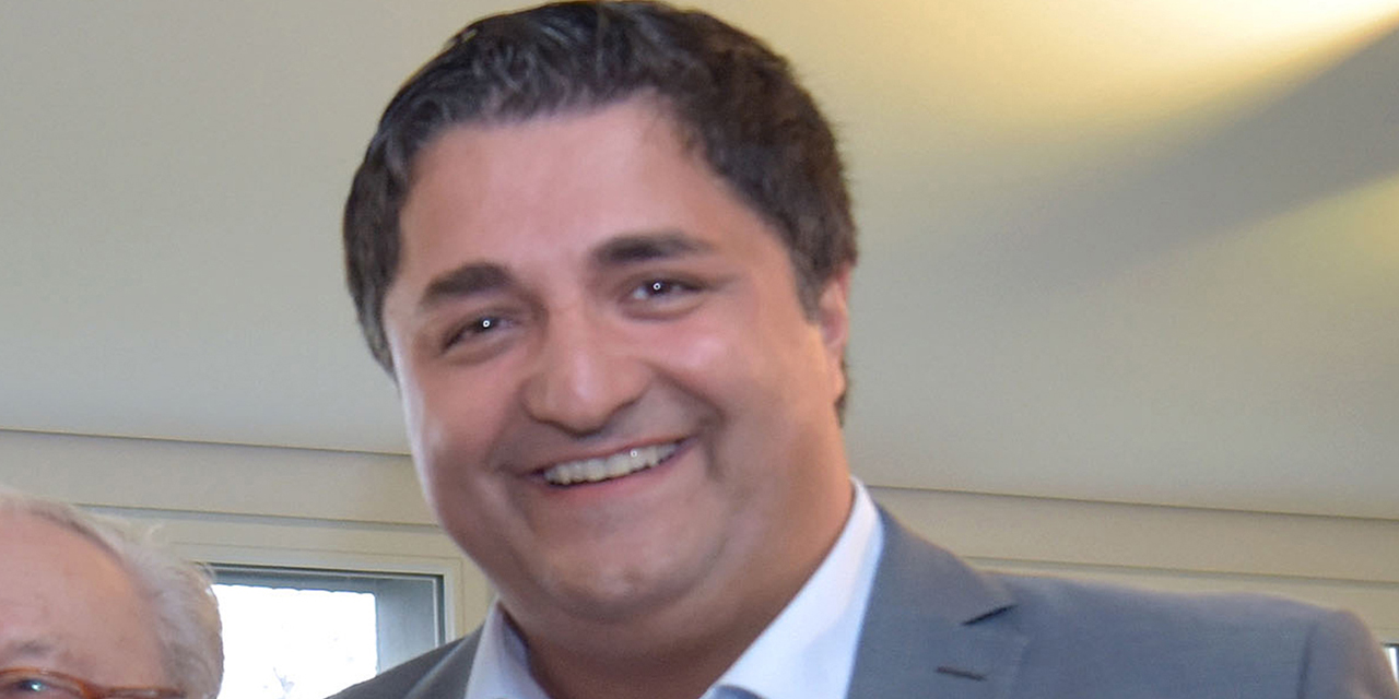 Almanya'da Hristiyan Birlik partilerinin sözcülüğü Bülend Ürük'e verildi