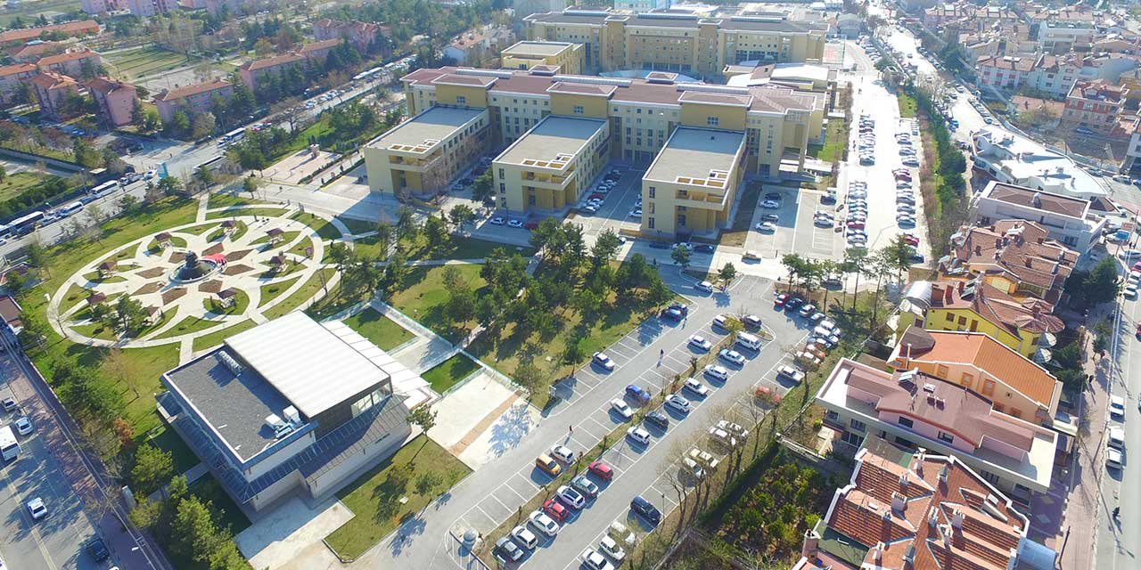 Necmettin Erbakan Üniversitesi İşçi Alacağını Duyurdu