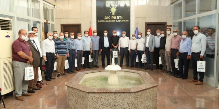 Ak Parti Malatya'da Sahaya İndi