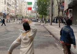 Taş atan çocuklar ilk kez konuştu