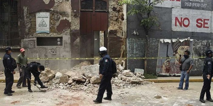 Meksika'da 7,5 Büyüklüğünde Deprem Meydana Geldi