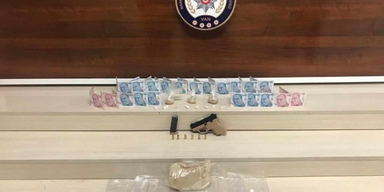 Van’da 4 kilo eroin ele geçirildi