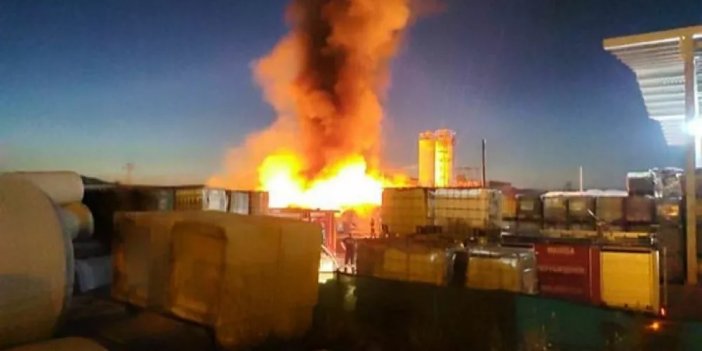 Manisa'da Çıkan Yangında 7 İtfaiye Eri Hastaneye Kaldırıldı