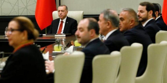 Kabine değişikliği mi geliyor! İki bakanlık ayrılıyor