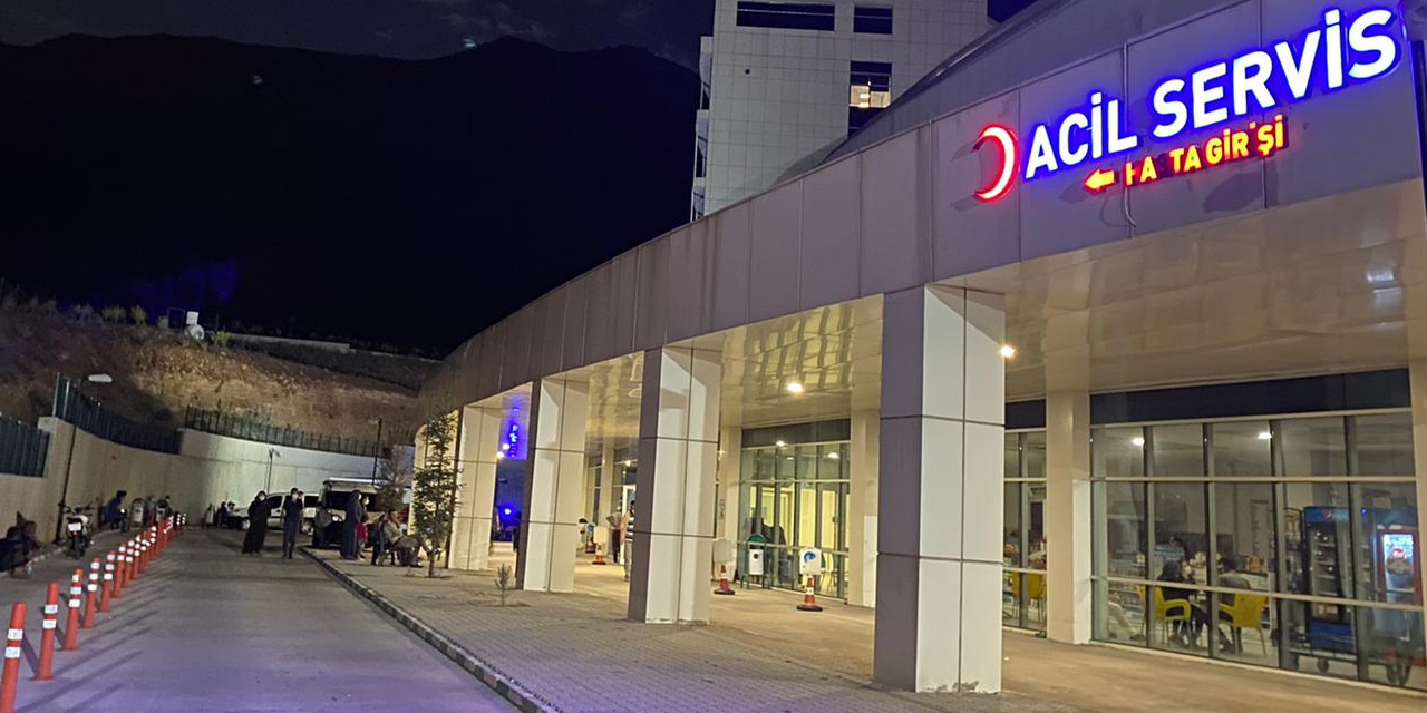 Piknikten dönen aile dehşet yaşadı! Aracı durdurup eşi ve çocuğunun yanında vurdular