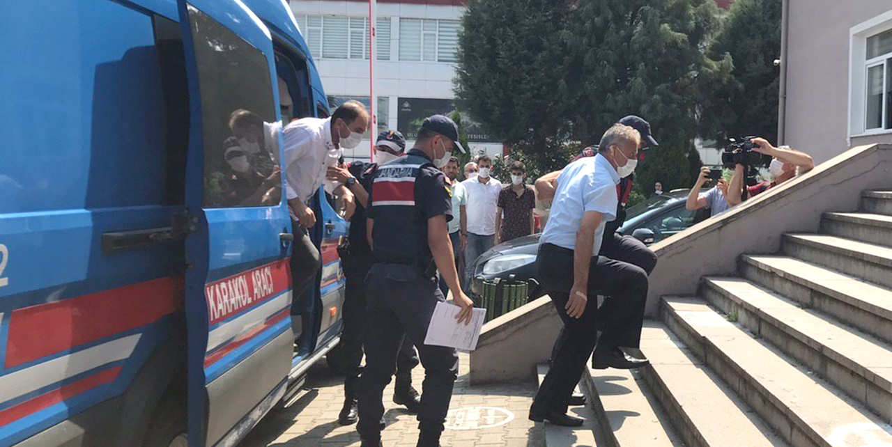 Havai fişek fabrikasındaki patlamaya ilişkin 2'si kadın 4 çalışan tutuklandı