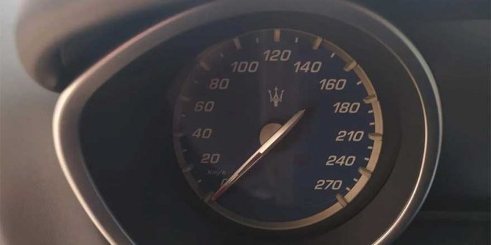 Bu nasıl iş böyle? İbrede 270 yazıyor 427 kilometre hız cezası yazdılar