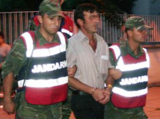 Tecavüzden dedesi kurtardı