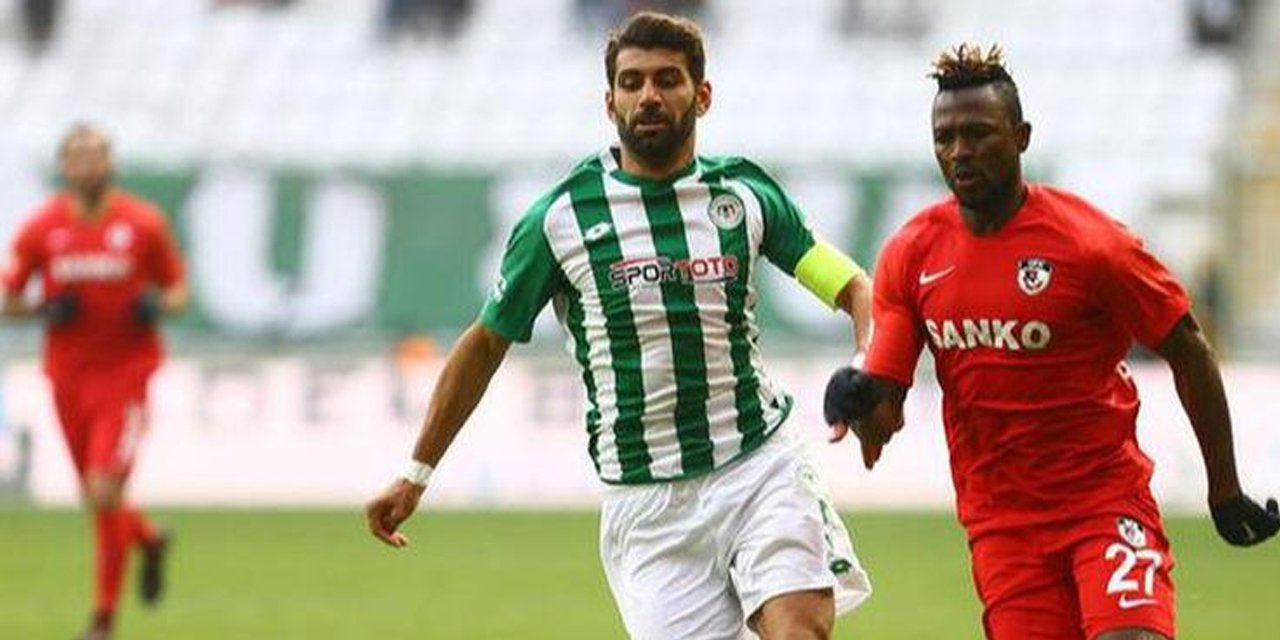 Konyaspor son dakikada gelen gollerle yıkıldı