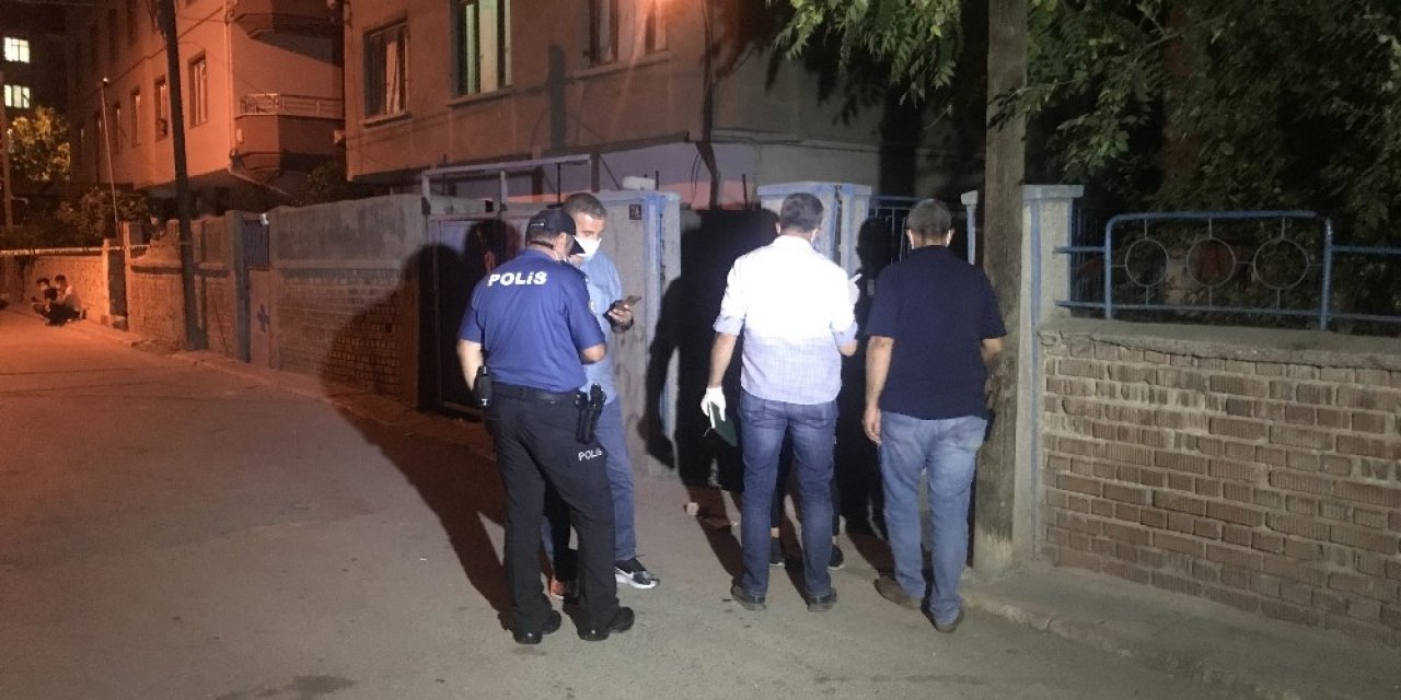Konya'da yabancı uyruklu şahıs birlikte yaşadığı kadını öldürüp intihar etti