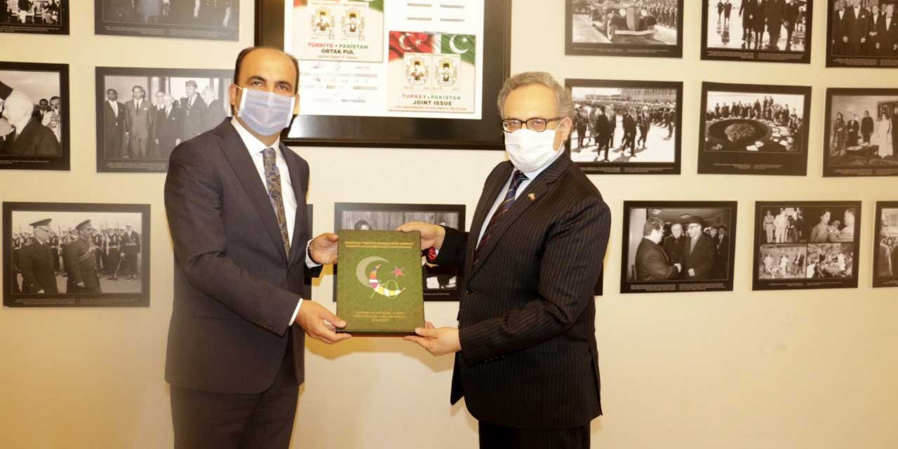 Uğur İbrahim Altay'ın Pakistan Ankara Büyükelçisini ziyaret etti