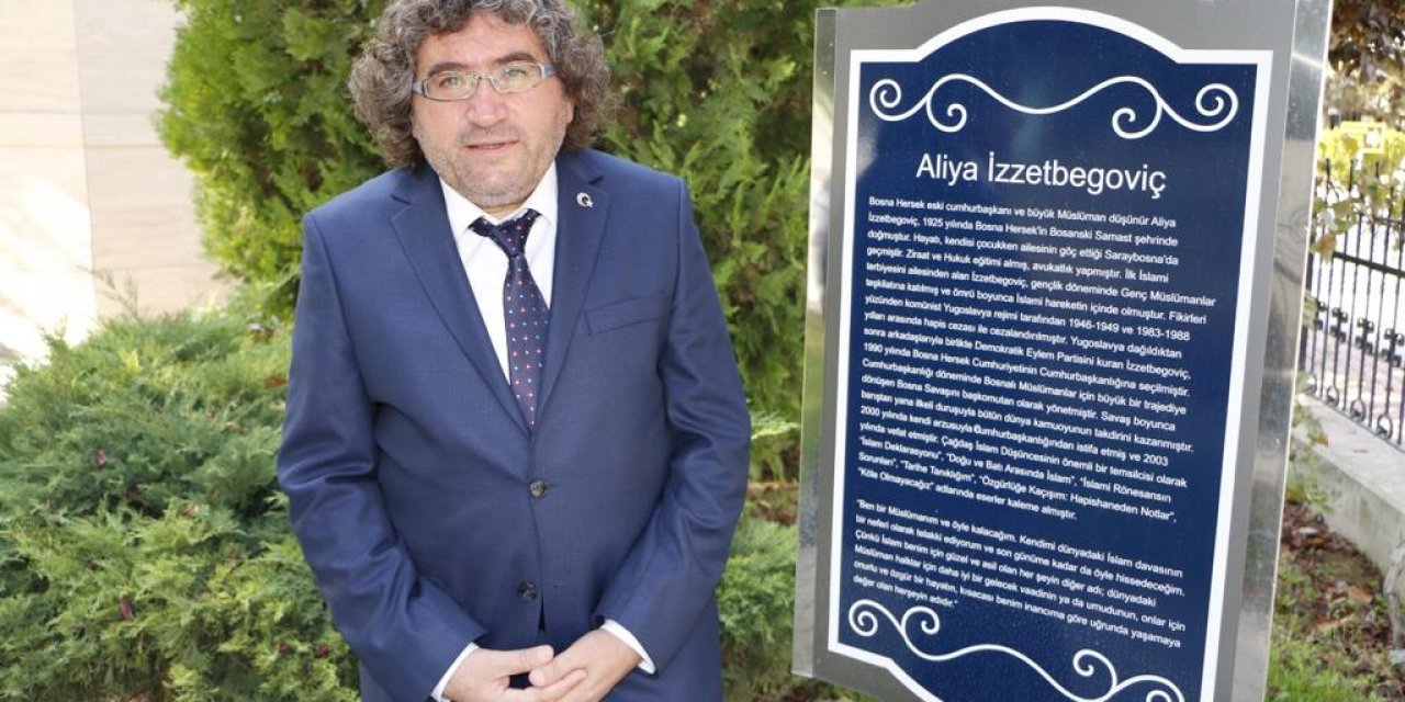 Srebrenitsa'daki katliamı unutturmayacağız