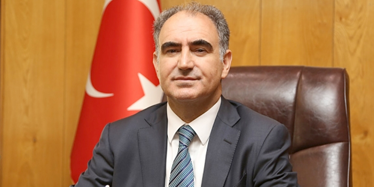 Vali Özkan'dan Konyalılara 15 Temmuz mesajı: Kutlamalara evden eşlik edin! Bayraklarla donanın