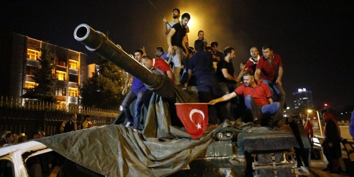 15 Temmuz Milli Birlik Günü'nde Siyasetçilerin mesajları