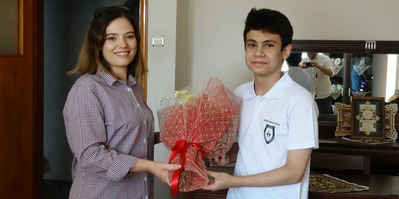 LGS Sınavından tam puan alan Konyalı şampiyon fizik okumak istiyor
