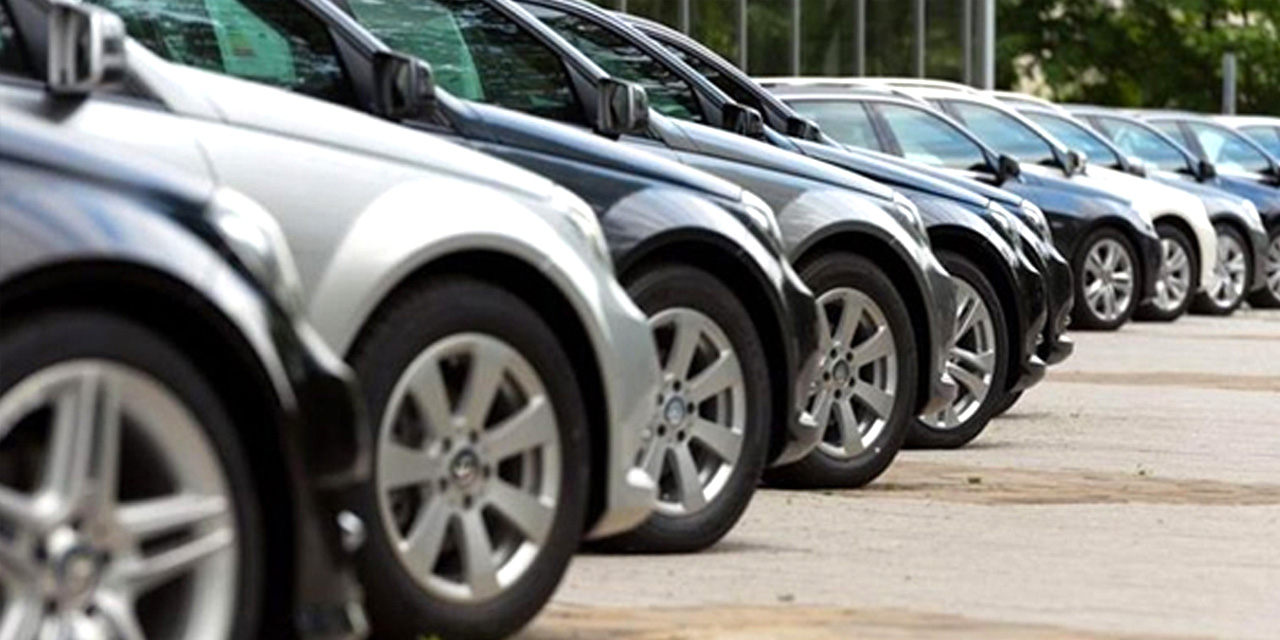 Selçuk Üniversitesi bütün makam araçlarını topluyor! Artık 'hizmet amaçlı' kullanılacak