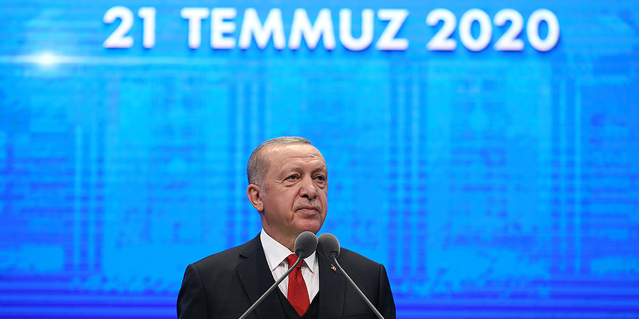 Erdoğan Cumhurbaşkanlığı Hükümet Kabinesinin 2 yılını değerlendirdi