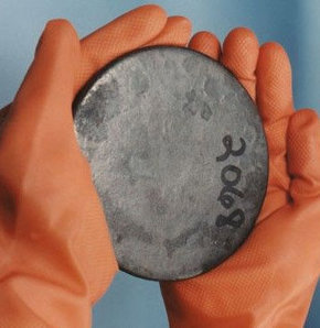 İran 5'te 1 zengin uranyum elde etti