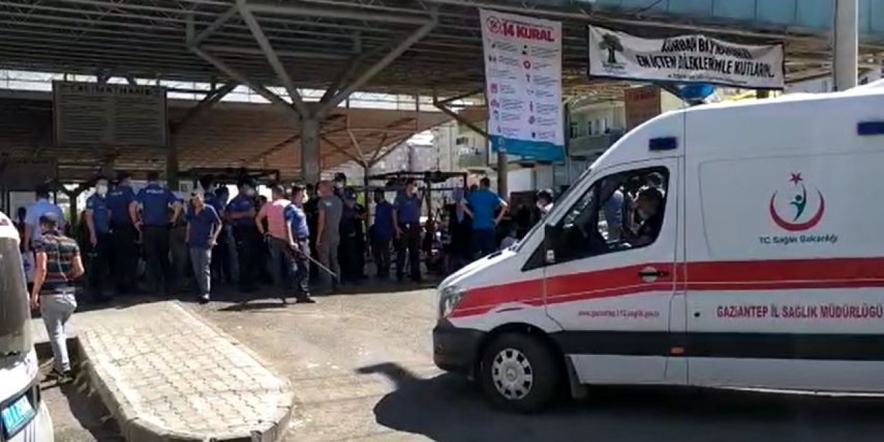 Kurban derisi kavgası kanlı bitti! 3’ü ağır 5 yaralı