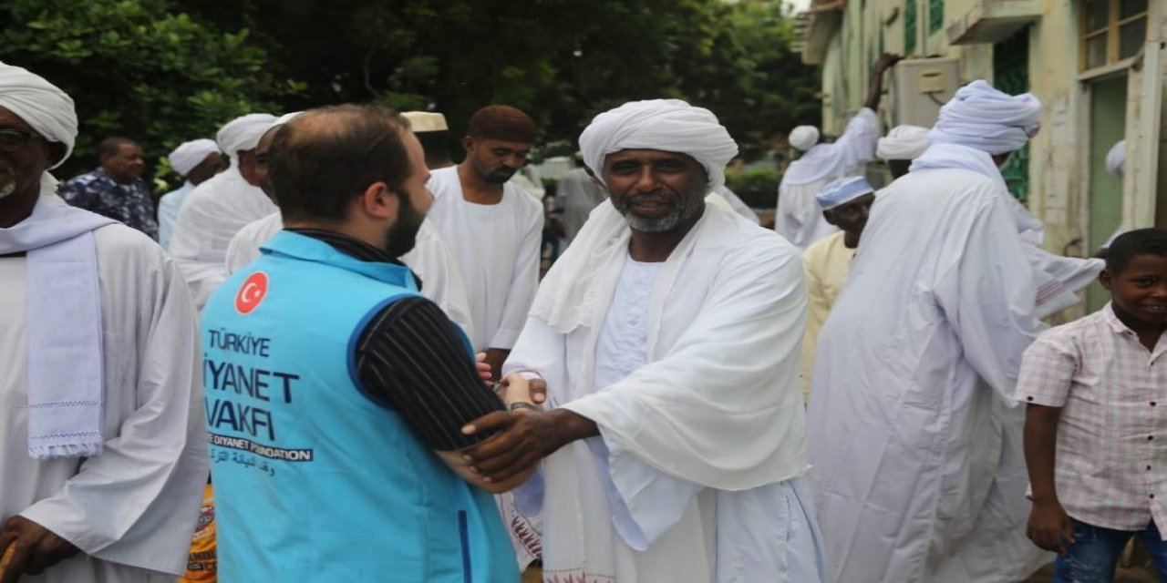 Türkiye Diyanet Vakfı 500 bin Somaliliye kurban eti dağıttı