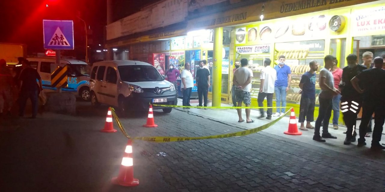 Ekmek fırınında silahlı kavga! Biri kadın iki kişi yaralandı