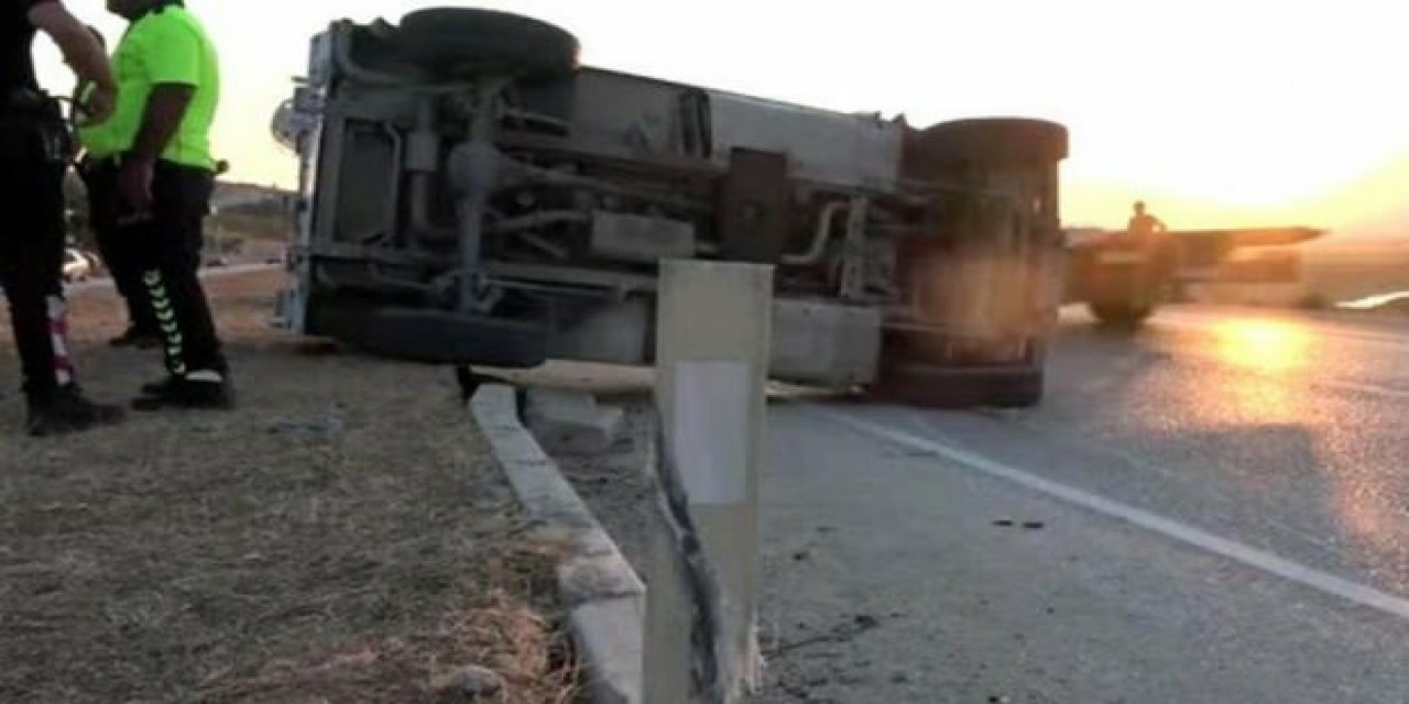 Hakkari'de zırhlı araç devrildi! 2 polisimiz şehit