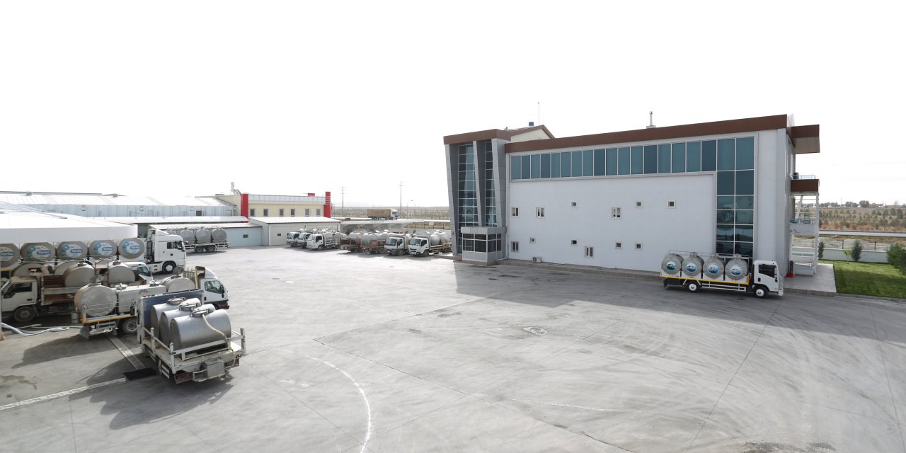 Konya Karapınar'da yem analiz cihazı hizmete girdi