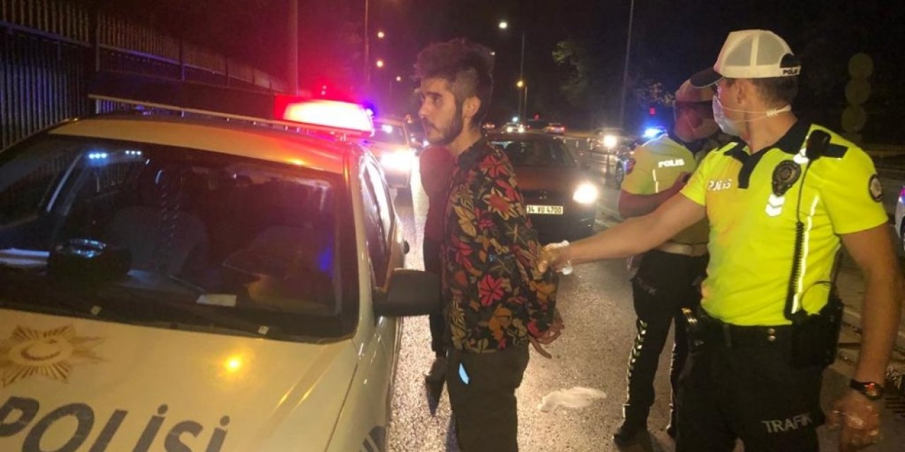 Vatandaşa polis polise muhabirim dedi! Foyası gazeteciler gelince ortaya çıktı