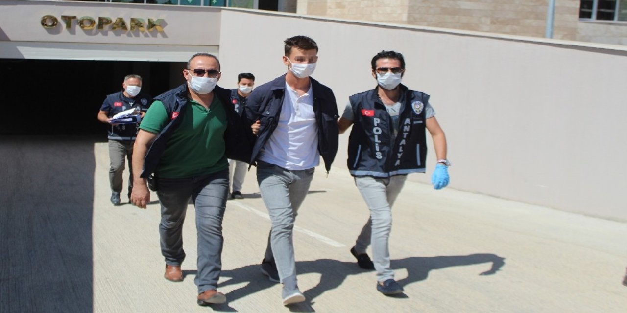 Cezayirli emlakçı cinayetince şok eden detay! Kiracılar anahtarı bulamayınca ceset bağajda kalmış