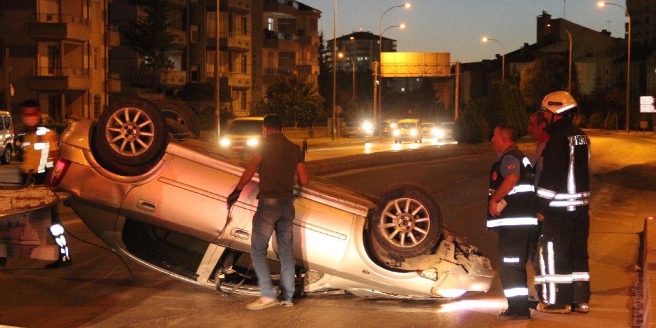 Karaman'da feci kaza: Ters dönen otomobil 50 metre sürüklendi! 2 yaralı