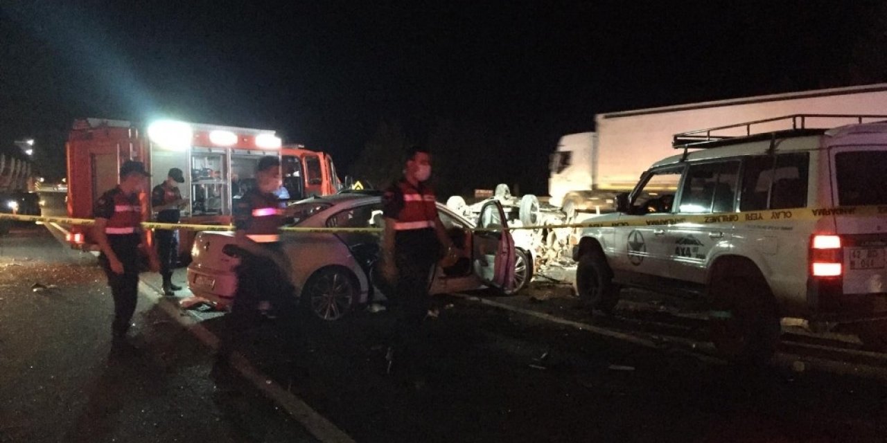 Ankara Bursa yolunda feci kaza! 4 ölü 6 yaralı