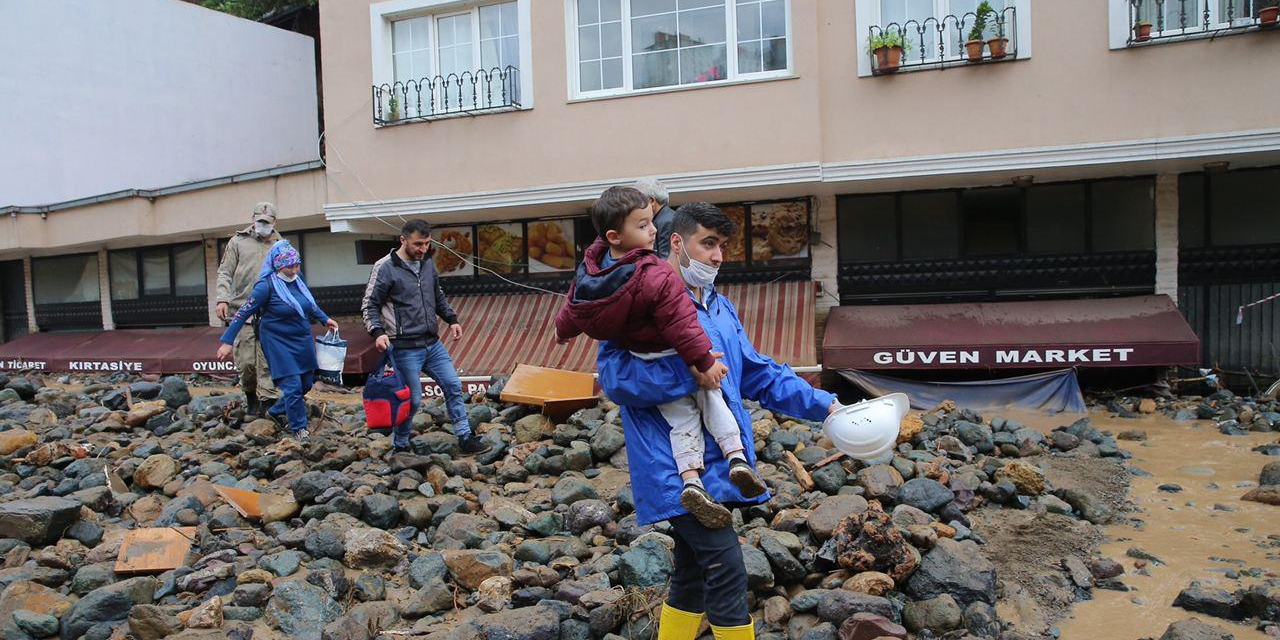 AFAD Giresun'da 157 kişinin kurtarıldığını açıkladı