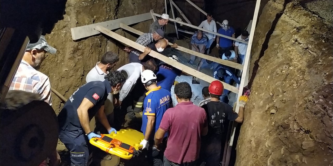 Evlerine içme suyu götüreceklerdi! Göçük altında kalan iki kardeş hayatını kaybetti