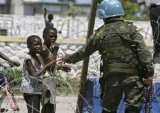 1 milyar aç insan yardım bekliyor