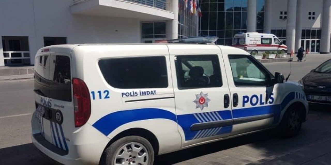 Kayseri'de dehşete düşüren olay! Tavana asılı bulundu