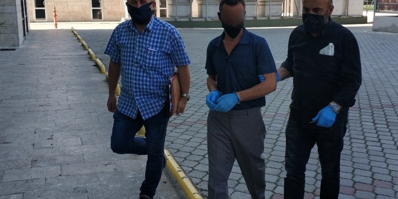 Eşini bıçakla ağır yaralayan koca tutuklandı