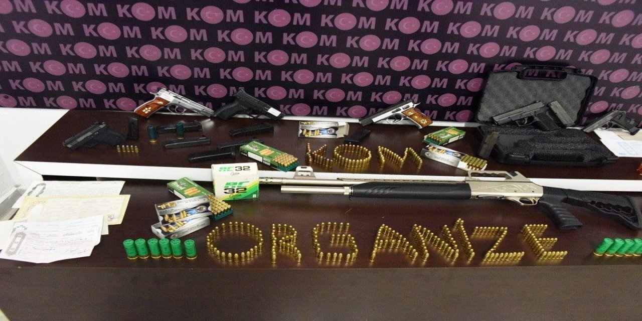 Antalya'da suç örgütüne dev operasyon! Çok sayıda suça karışmış silahlar yakalandı