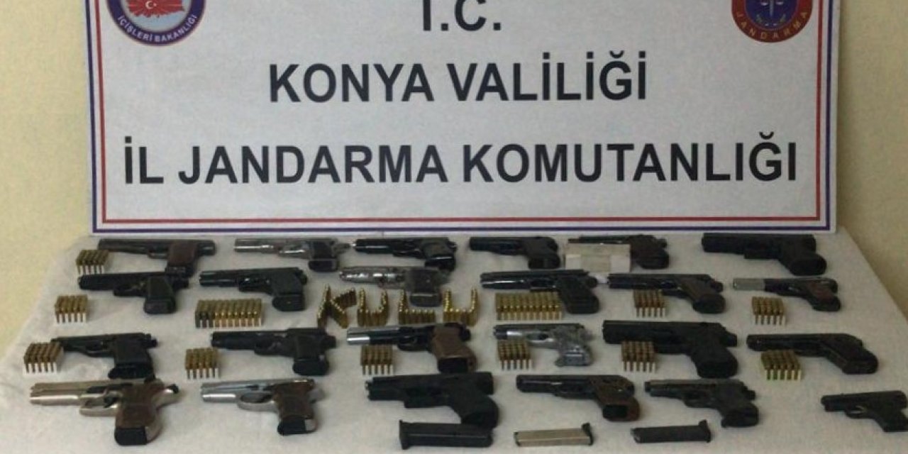 Konya Kulu'da ruhsatsız silah ticareti operasyonu! 2 kişi gözaltına alındı