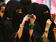 Peçe yasağının Avusturya'da uygulanmasını istiyor