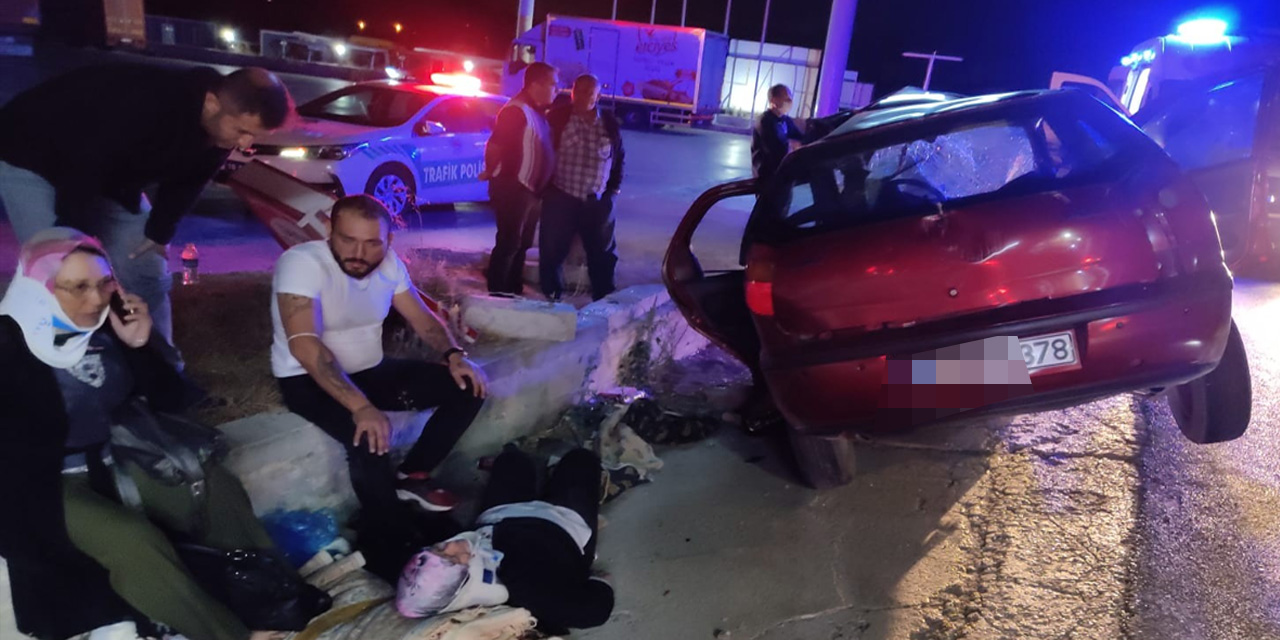 Kontrolden çıkan otomobil benzin istasyonu duvarına çarptı! 1'i çocuk 4 yaralı
