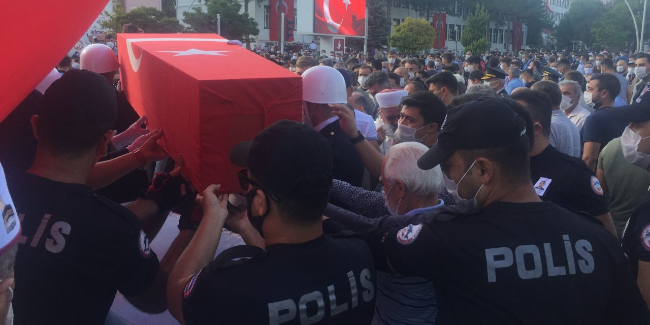 Şehit polis Onur Küçük Konya'da toprağa verildi