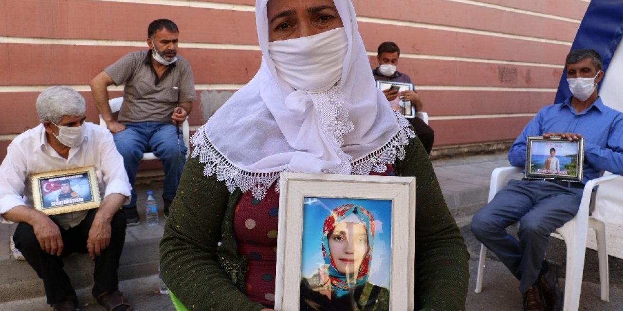 HDP önündeki ailelerin evlat nöbeti 385’inci gününde