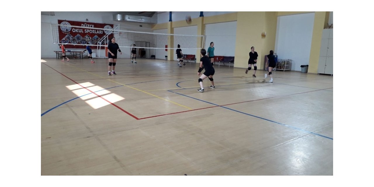 Spor merkezlerinde antrenmanlar devam ediyor