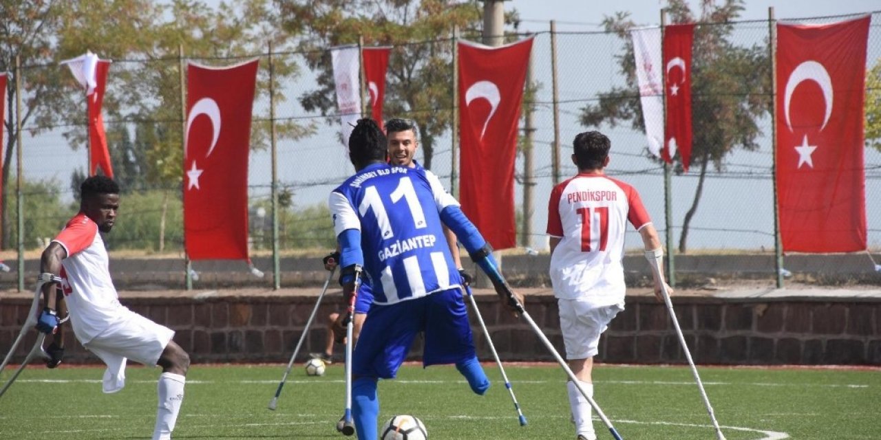 Şahinbey Ampute galibiyetle başladı