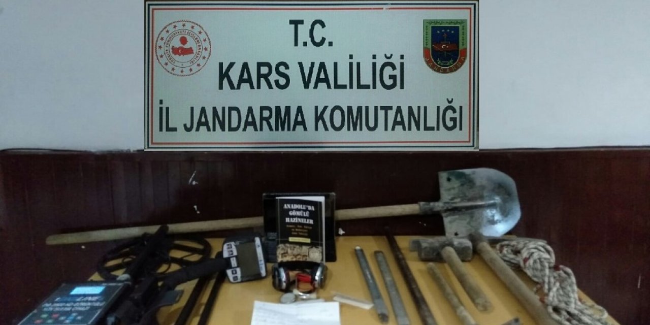 Kars’ta defineciler suçüstü yakalandı