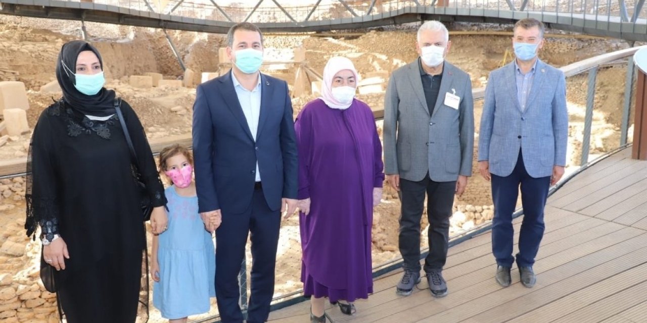 Korona virüsü yenen Binali Yıldırım ve eşi Semiha Yıldırım Göbeklitepe’yi gezdi