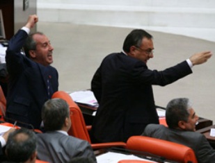 İşte Meclis'teki o tekmenin sebebi