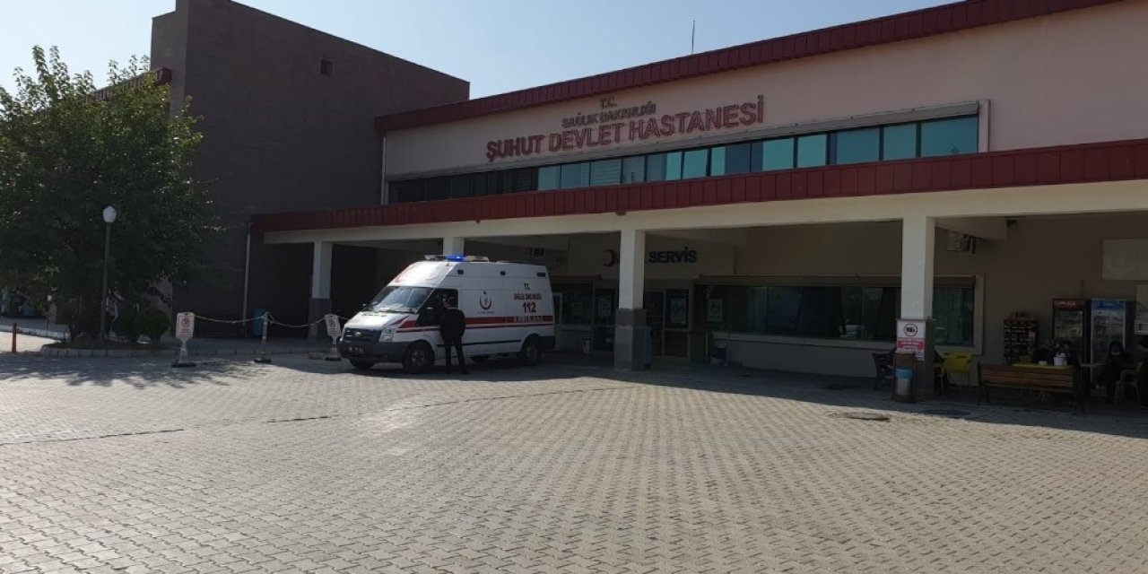Şuhut Devlet Hastanesi’ne 2 doktor ve 9 pratisyen hekim atandı